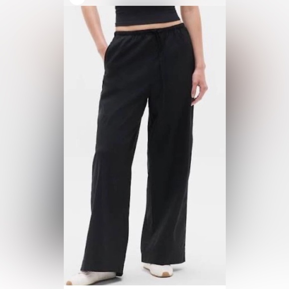 Athleta Pants - Athleta Paradise‎ Wide Leg Pant Black Drawstring Waist Large NWT
